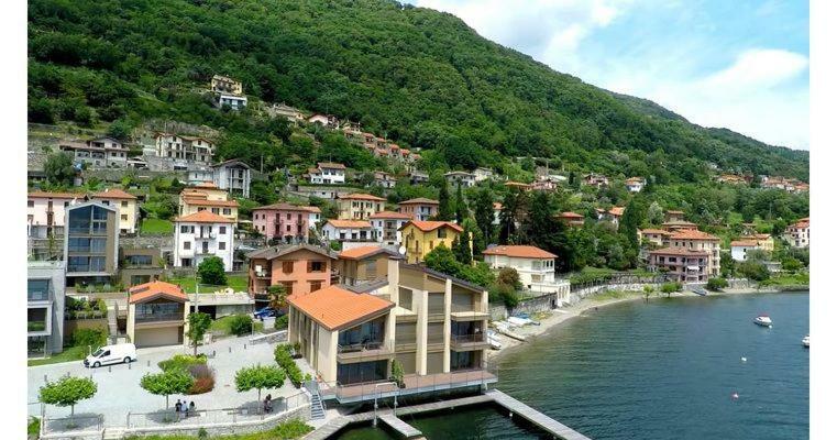 Terrazza Sul Lago - Acquaseria, San Siro By Lovecomo Luaran gambar